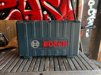 Bosch GCL 100-80C laser level kit