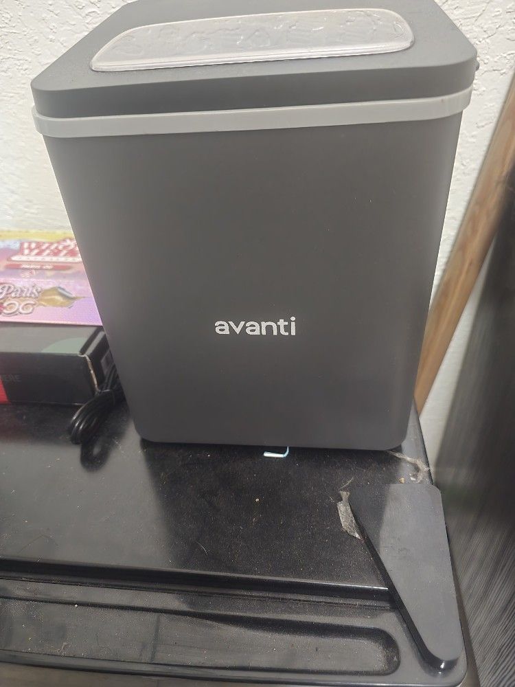 Ice Maker 
