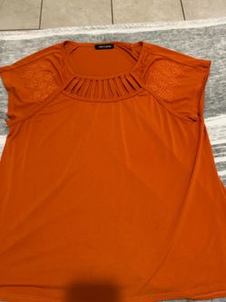 Cable & Gauge Orange Embroidered Top