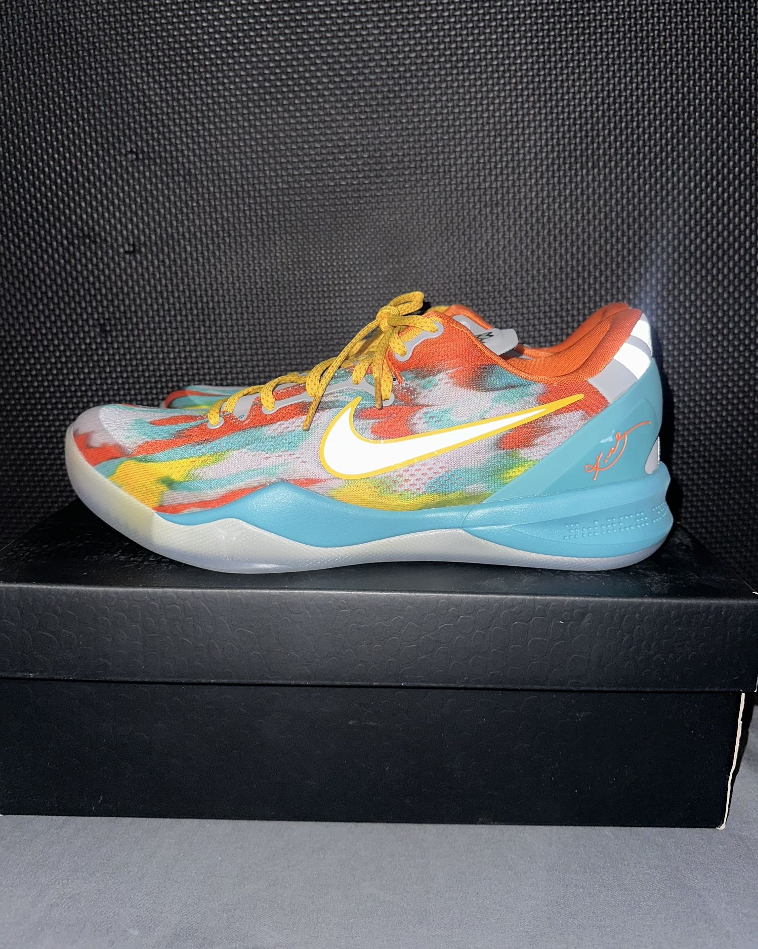 Kobe 8 ‘Venice Beach’