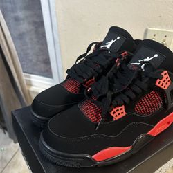 Jordan 4 Red Thunders 
