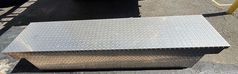 First gen Tundra Bed Toolxox