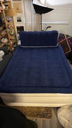 Premium Queen Air Bed with  headboard Built-In Electric Pump
