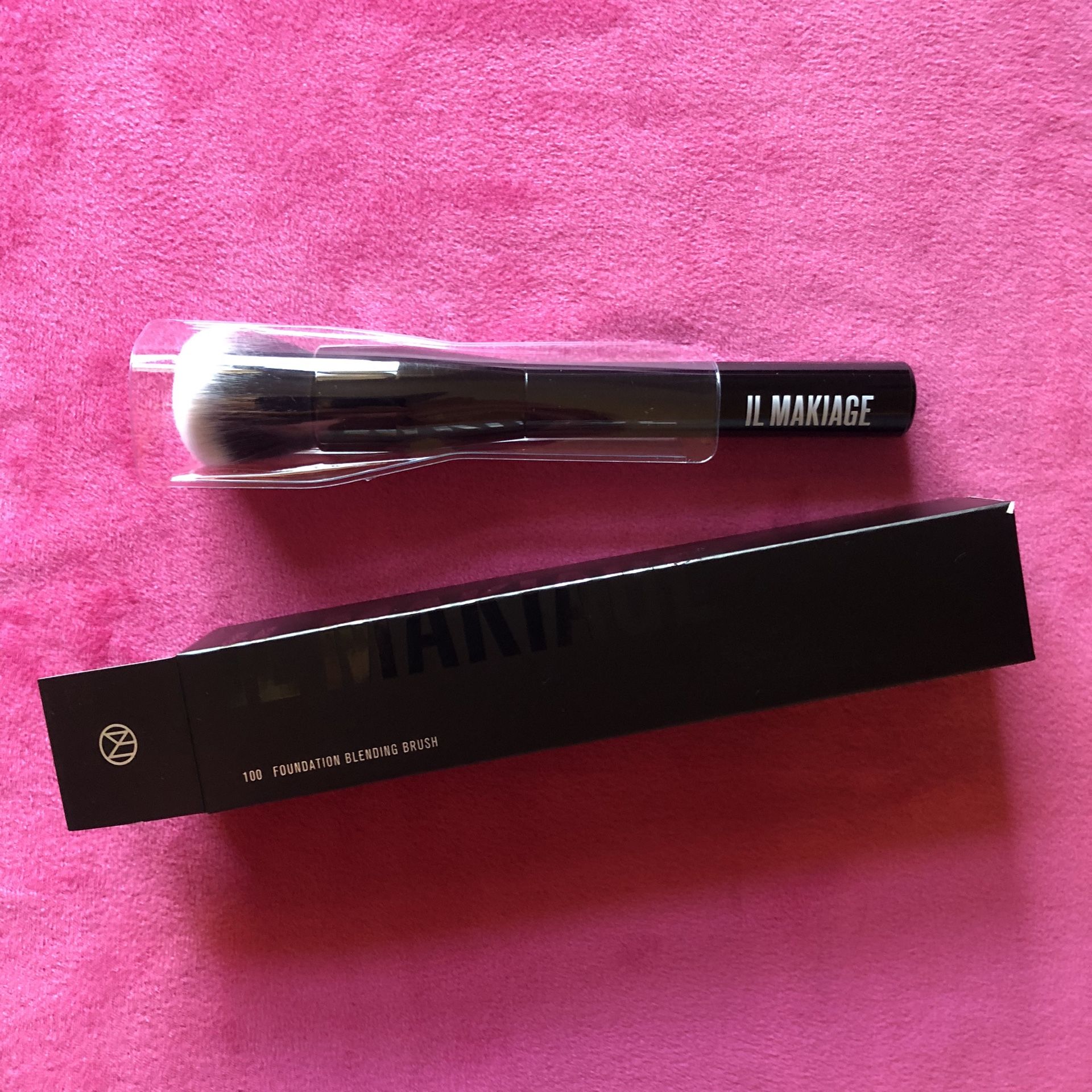 IL Makiage Blending Brush