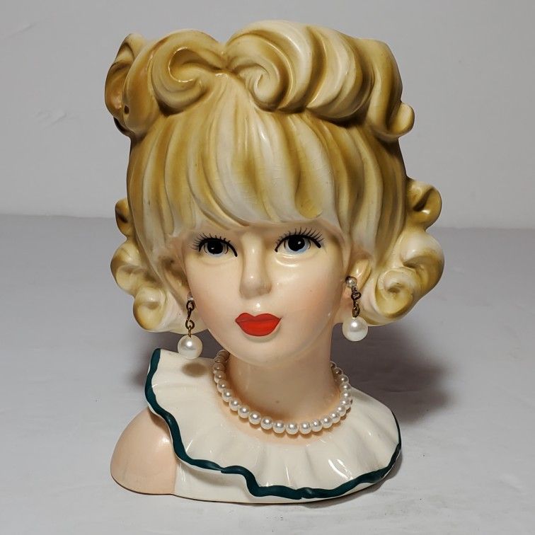 Enesco Lady Head Vase Planter Ruffle Pearls