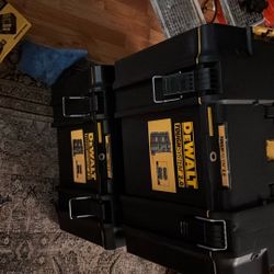 Dewalt Tough System 2.0 Pack Out