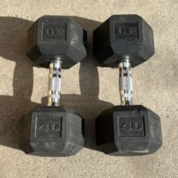2 40lb Dumbbells 