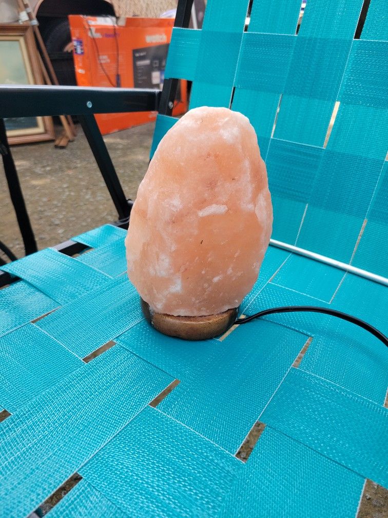 Himalayian Rock Salt Light