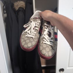 Gucci Men's Ace GG Supreme Sneakers