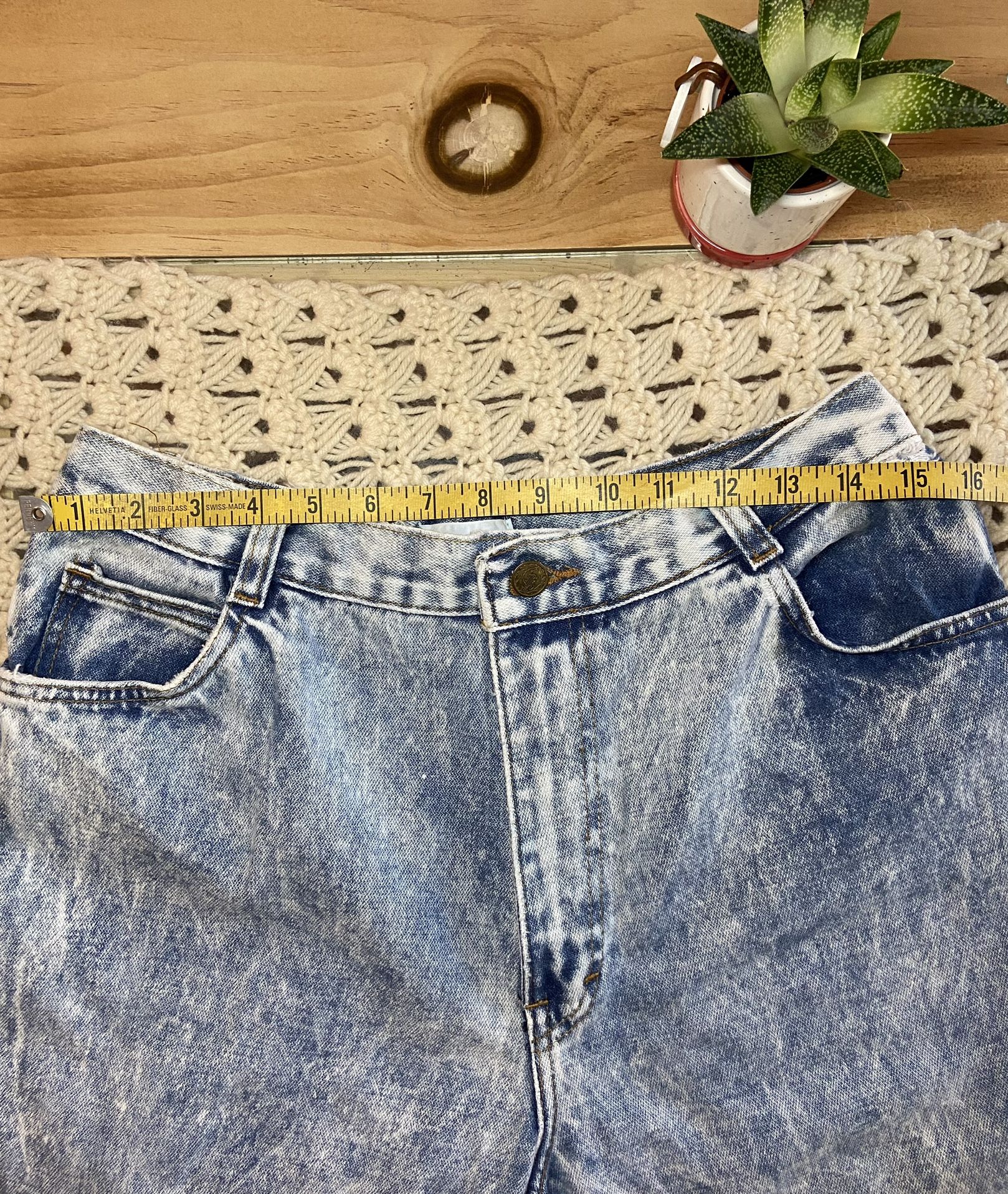 Vintage Sycamore high-waisted acid-washed Jean