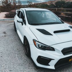 MSP VR Style Carbon Fiber Hood – Subaru WRX STI (2015–2021) – Crystal White Pearl –Minor Damage