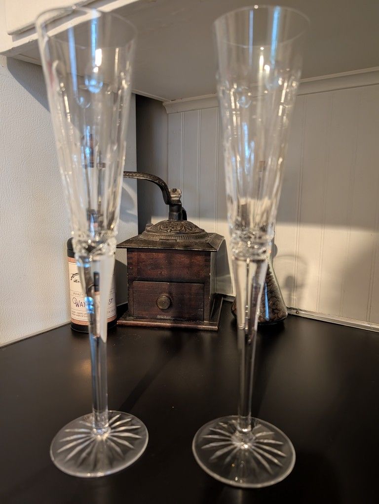 Champagne Flutes (Pair)