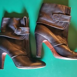 Frye Company Women's Leather Heeled Boots