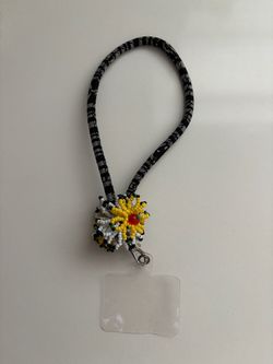 Beaded Flower Key Chain / Cellophane