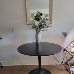 IKEA DOCKSTA DINNING TABLE - NEED GONE- If You See It It's Available 
