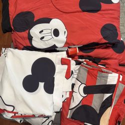 Mickey Mouse twin Size Bed Set 
