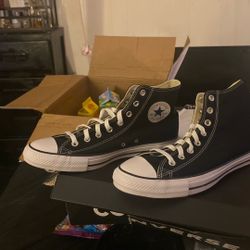 Brand New Men’s Converse 