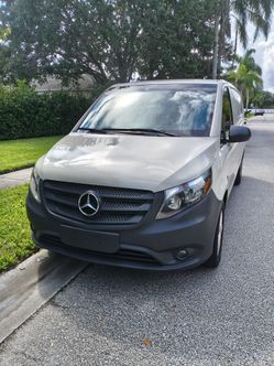 2020 metris van