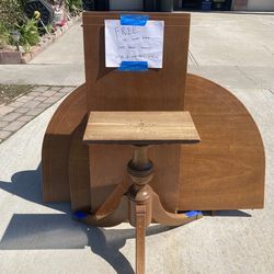 Free Table good condition