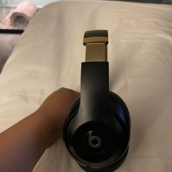 Beats Studio3 Headphones 