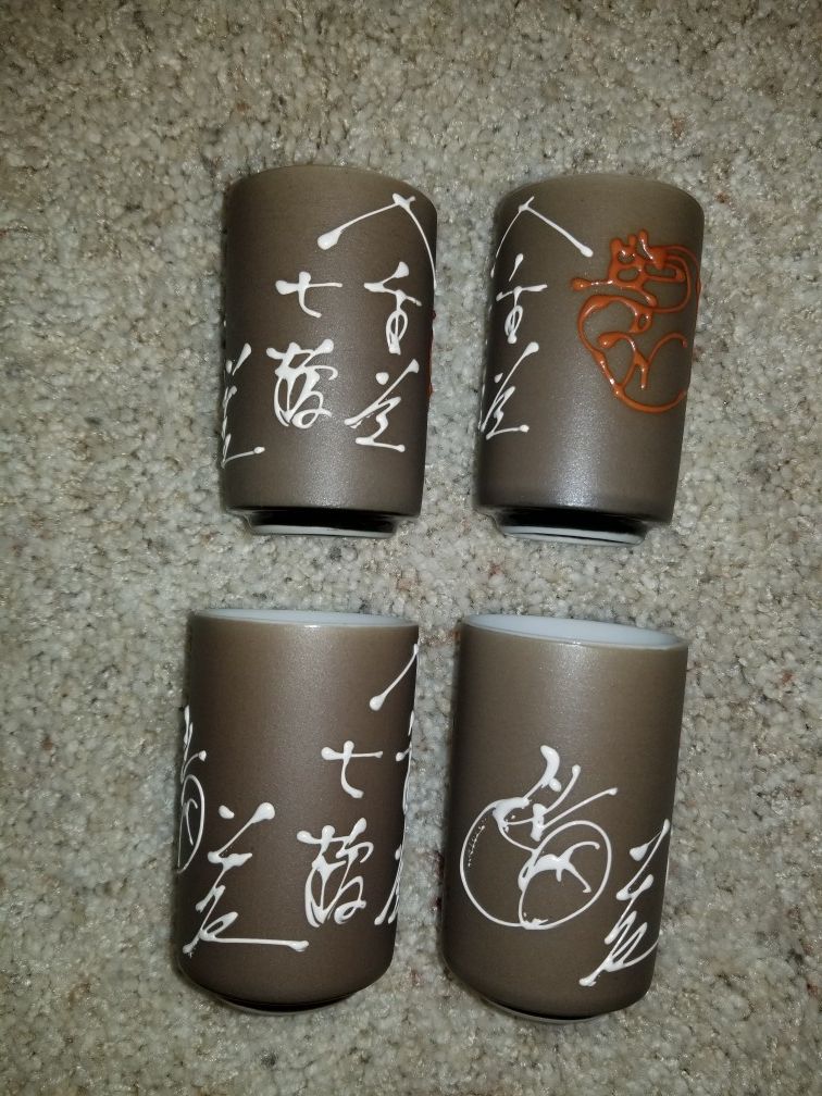 Vintage Sake Porcelain Drinking Cups, Teapot 19 Pc Set