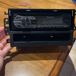 Car-Pioneer Car Stereo