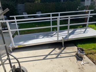 Aluminum chair ramp