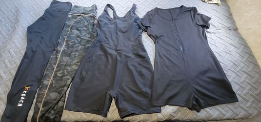Workout clothing Med/sm
