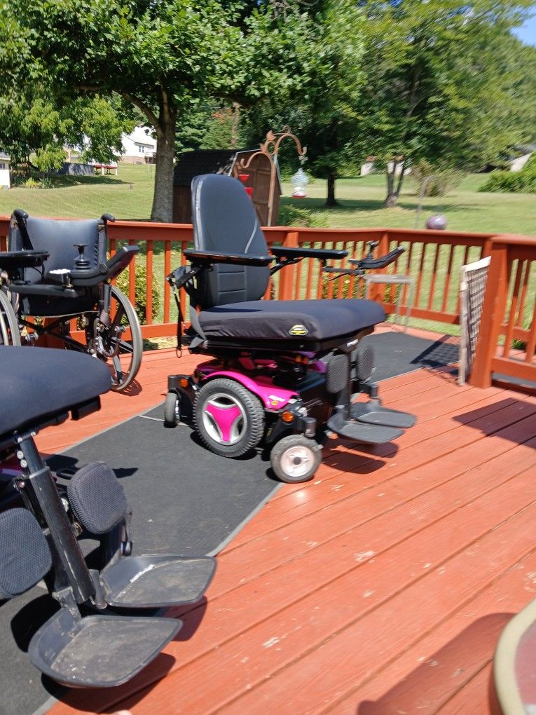 Electric Wheelchairs
