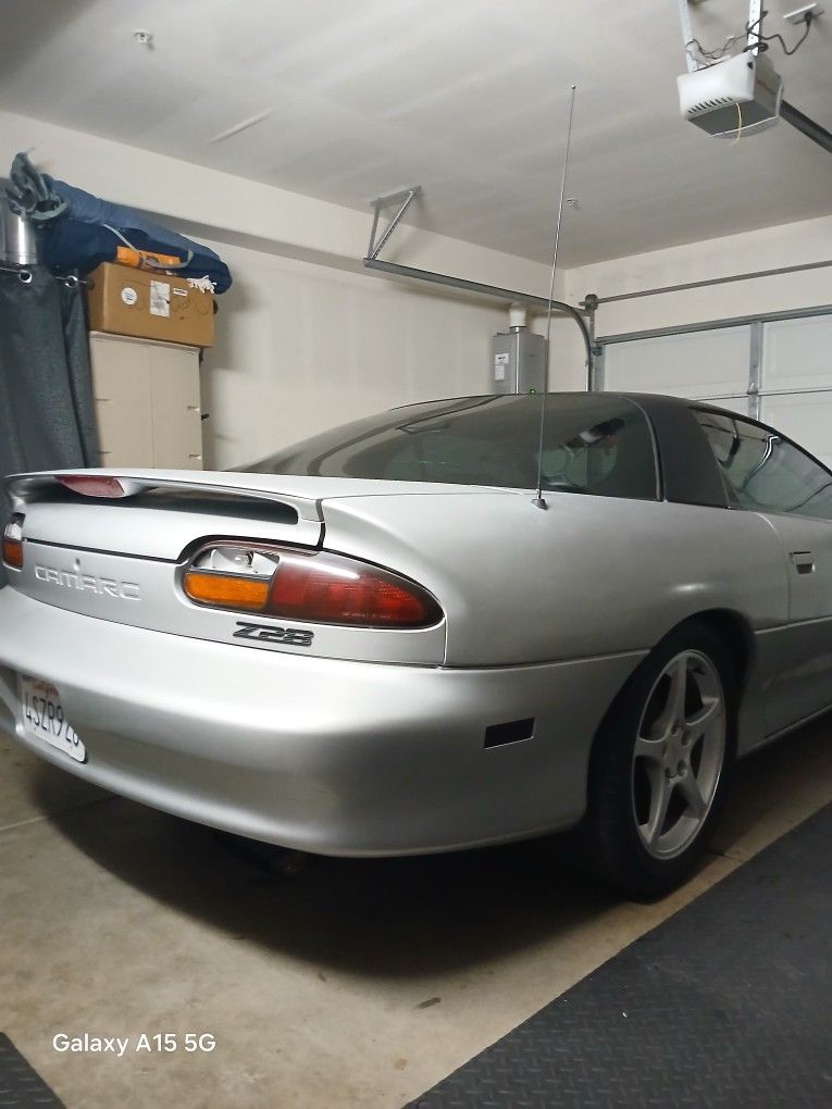2000 Chevrolet Camaro