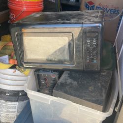 Magic Chef Microwave 