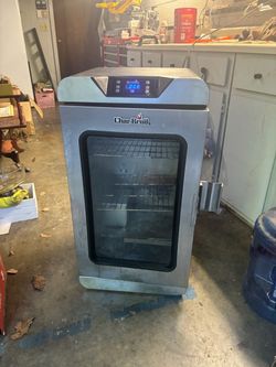 $125 OR BEST OFFER Char-Broil Digital Electric Smoker