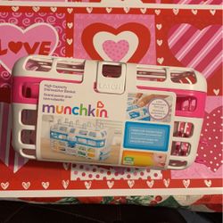 Munchkin Dishwasher Basket
