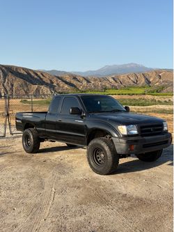 2000 Toyota Tacoma