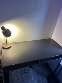 Work Desk & Lamp