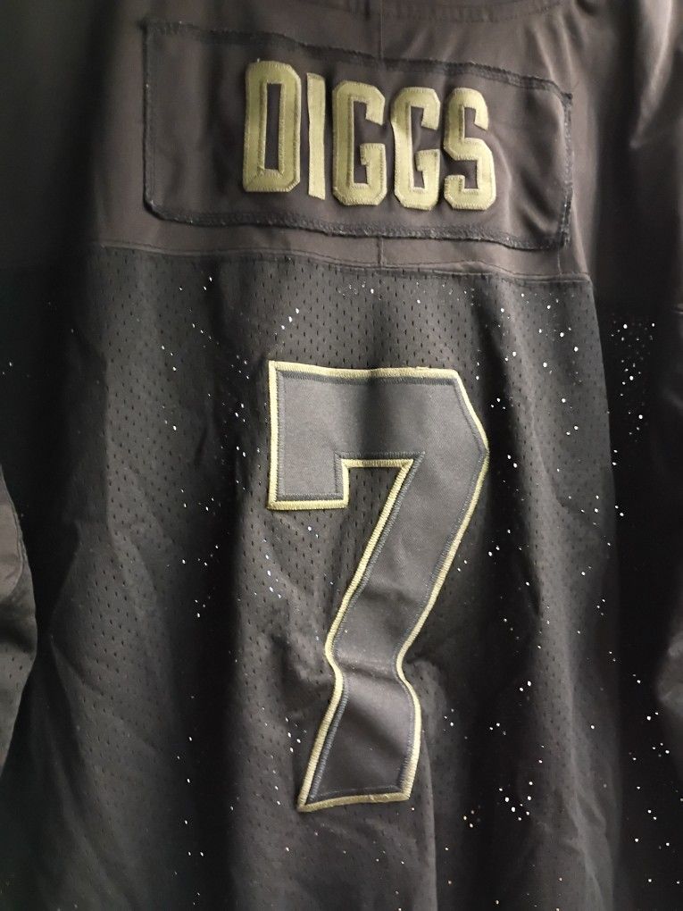 Trevon Diggs "Salute To Armed Forces" NFL Jersey