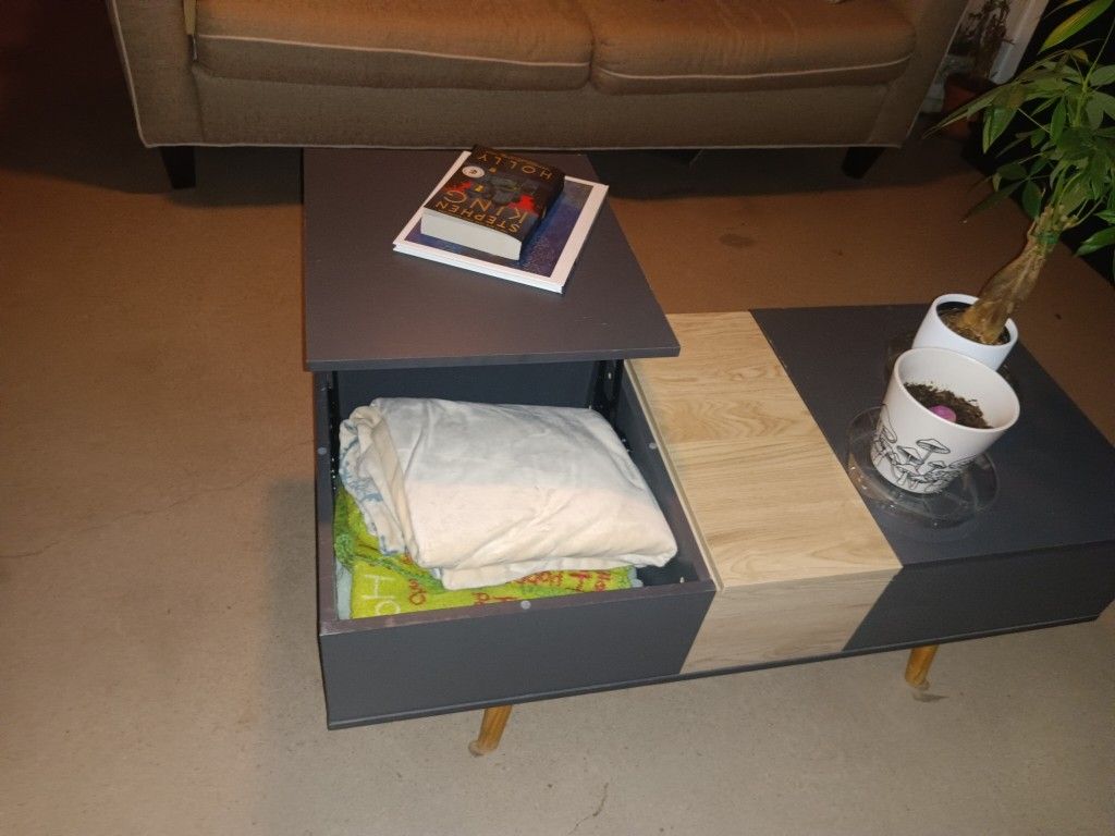 Wood Coffee Table-Used-grey/Natural Wood Color