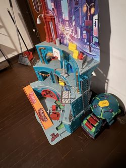 Ninja turtles lair playset