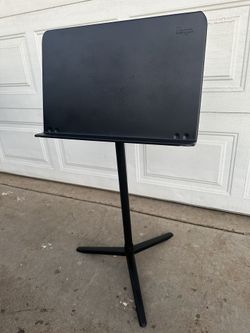 Adjustable Wenger Brand Black Music stand