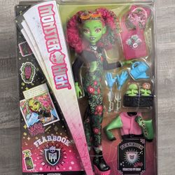 Monster High FearBook Doll