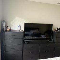 Black Bedroom Dressers And Nightstands 