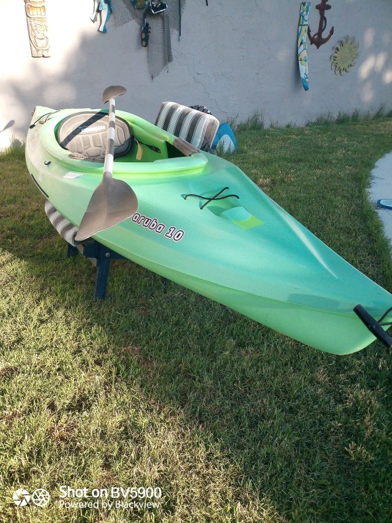 Sun Dolphin Aruba 10 Sit In Kayak