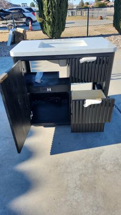 Davy Grey 36” Single Bath Vanity ( OPENED BOX )