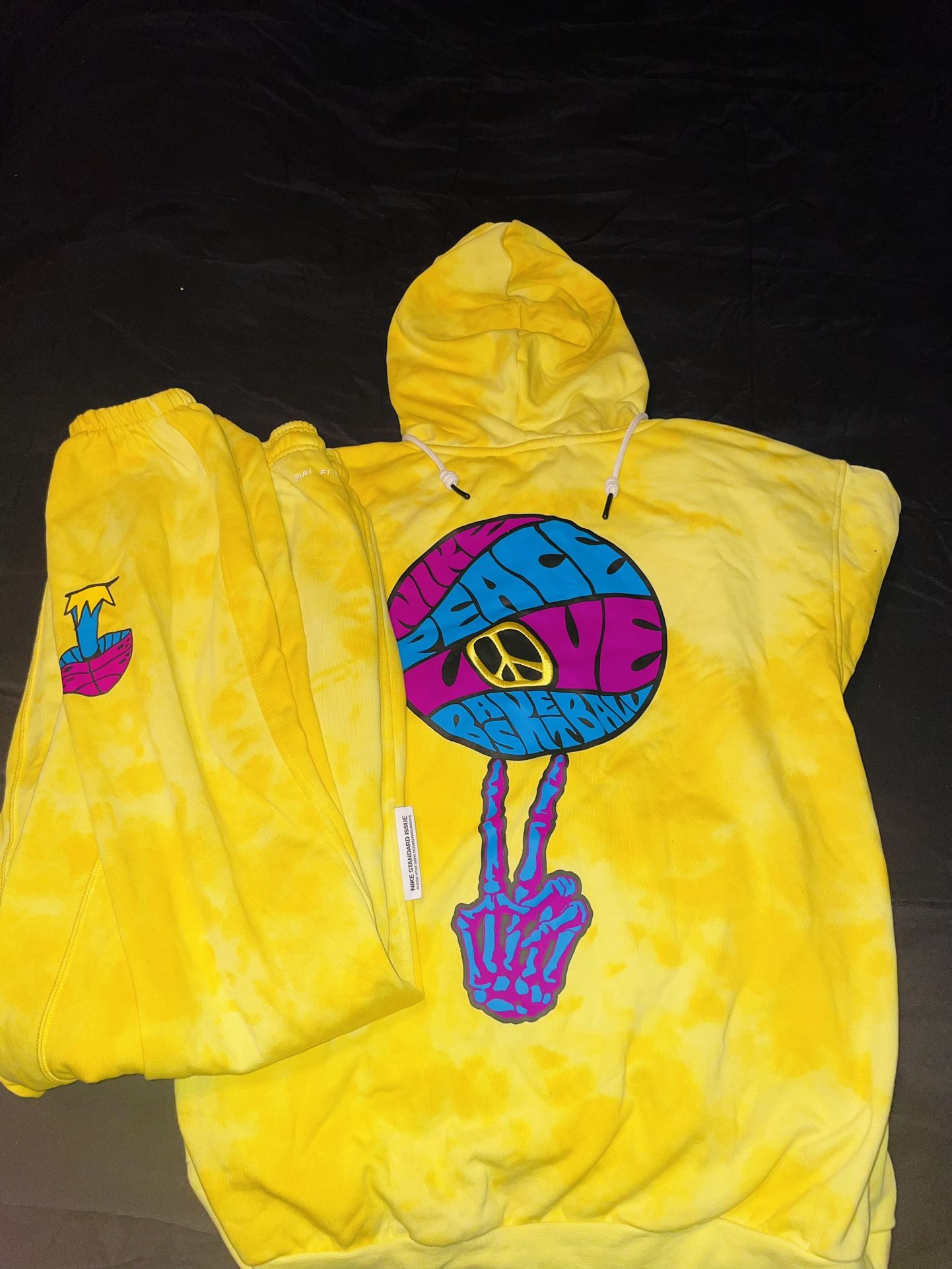 SALE!!LIMITED EDITION love and Basketball NIKE 