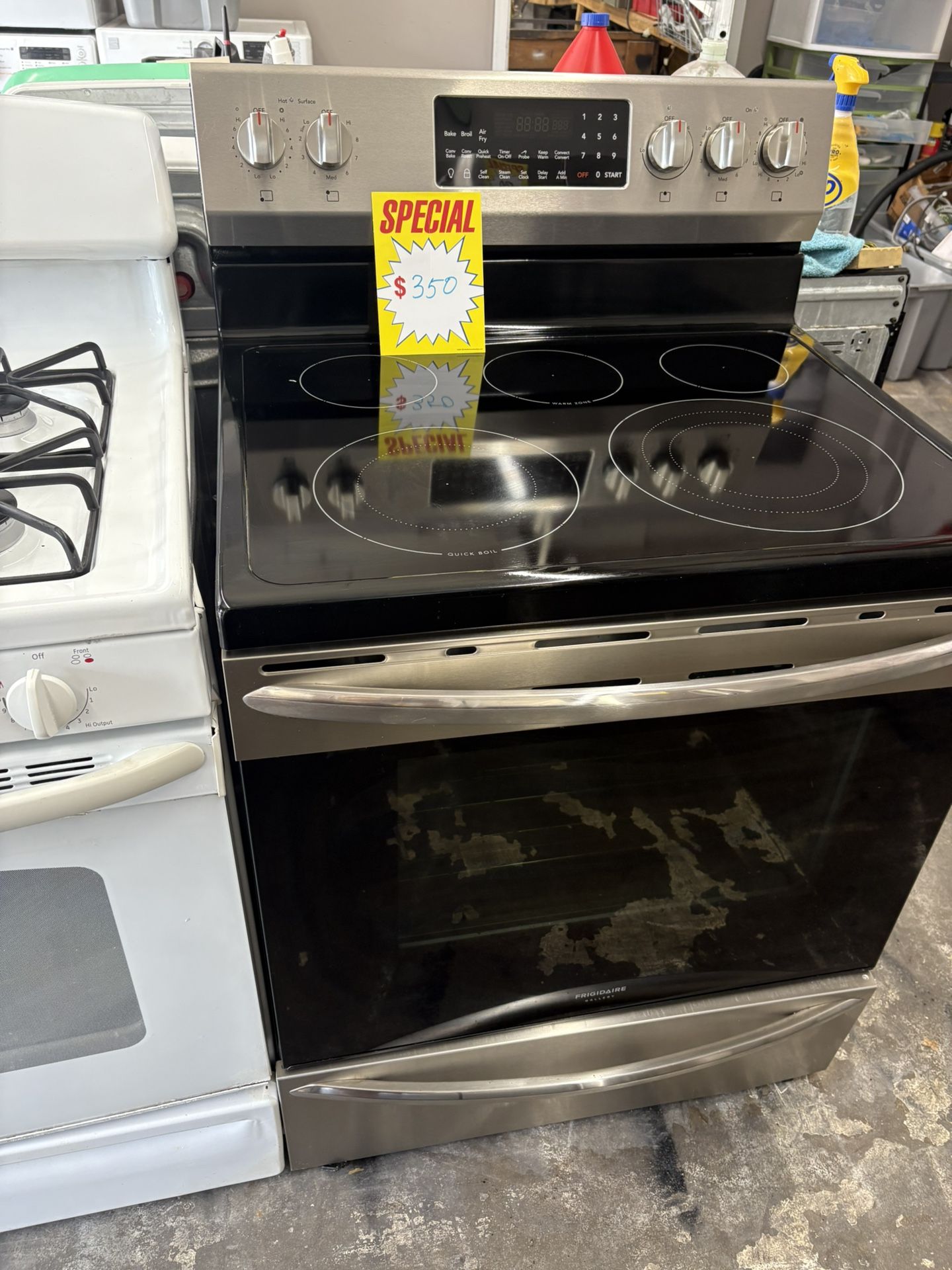 Frigidaire Stove Electric 