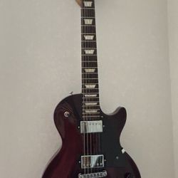 Gibson Studio 2020 w case