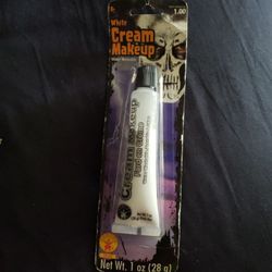 Halloween Cream Makeup 