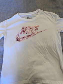 Women’s Nike workout clothes - size xsmall and small