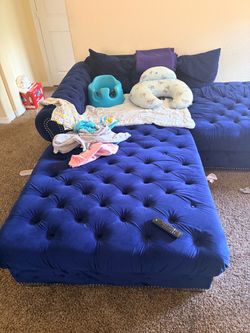 Blue Velvet Tufted Sectional Sofa with Ottoman