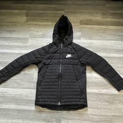 Nike Puffer Jacket- Medium Men